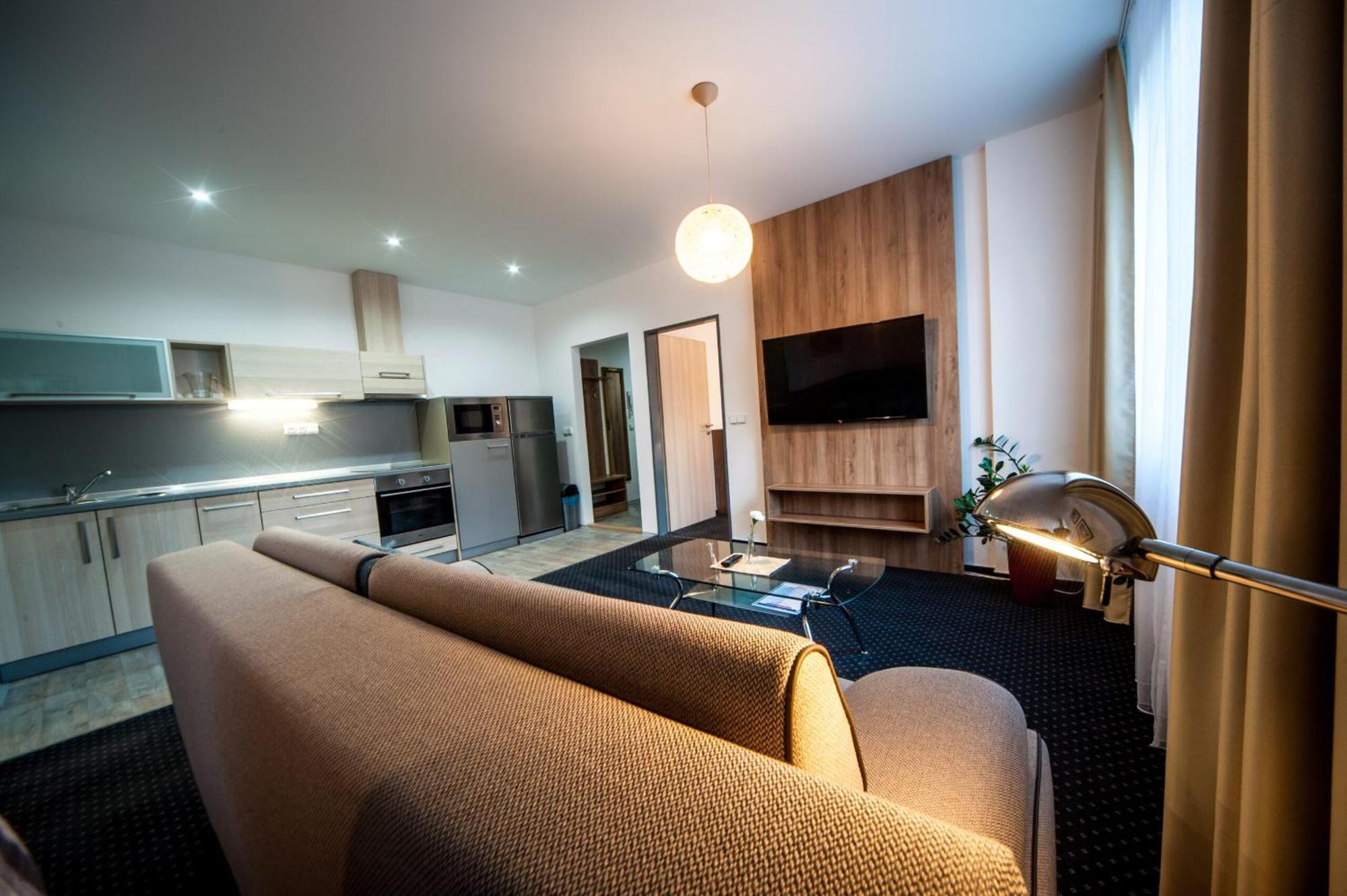 Sport Hotel Centrum Валашске-Мезиржичи Экстерьер фото