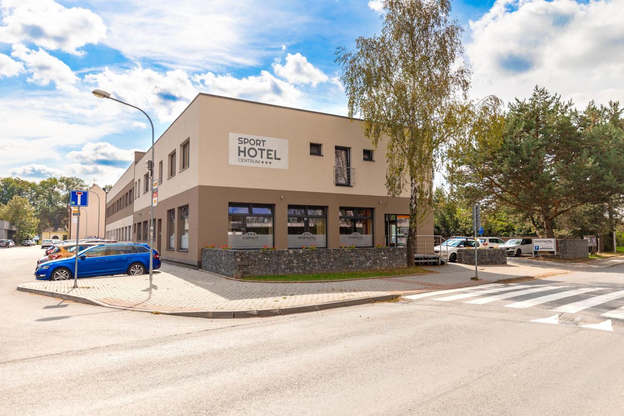 Sport Hotel Centrum Валашске-Мезиржичи Экстерьер фото