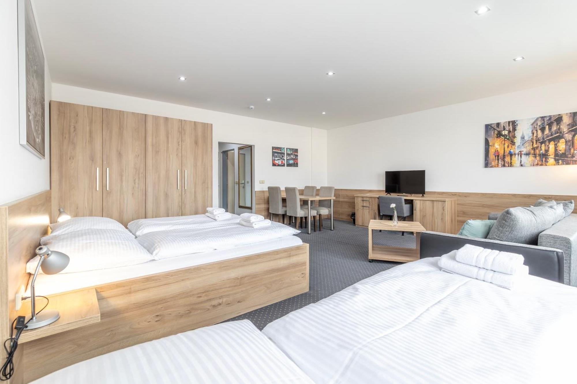 Sport Hotel Centrum Валашске-Мезиржичи Экстерьер фото