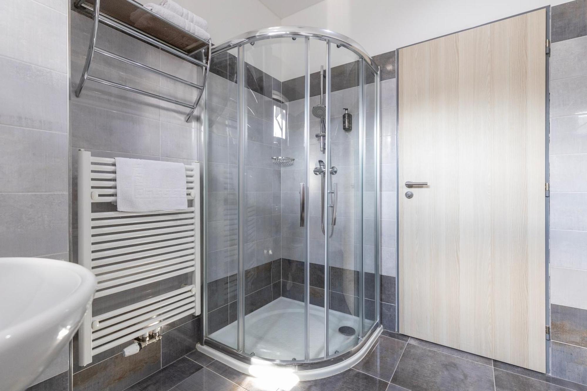 Sport Hotel Centrum Валашске-Мезиржичи Экстерьер фото